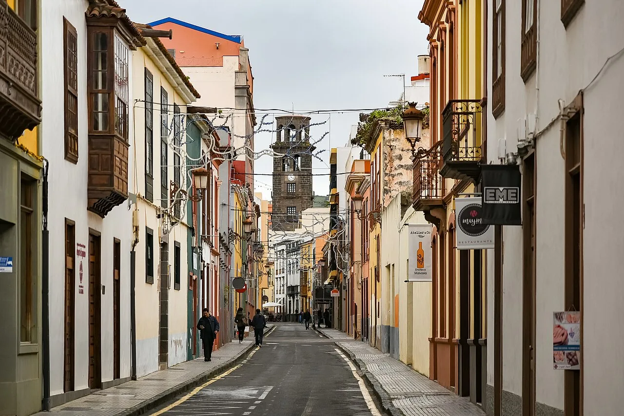 Historic street in San Cristóbal de La Laguna